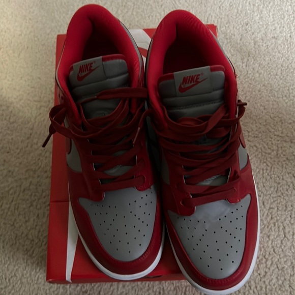 Nike low dunks - Picture 1 of 3